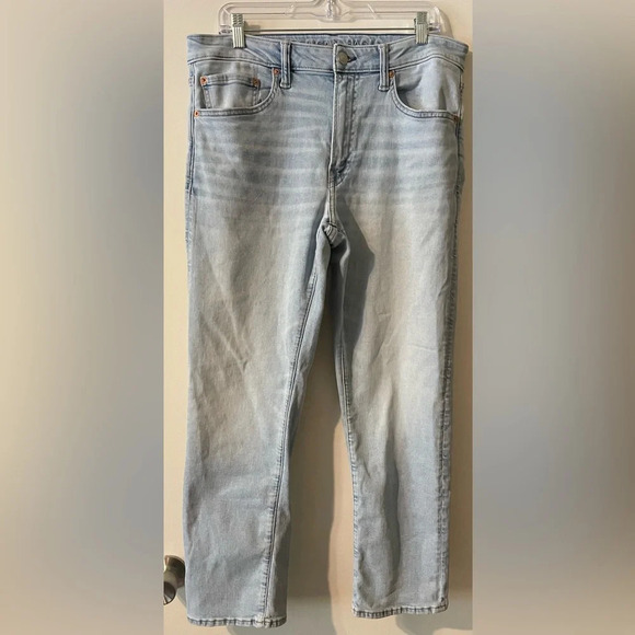 American Eagle AirFlex+ Athletic Straight Jean Light Wash Size 34/30 - Picture 5 of 16